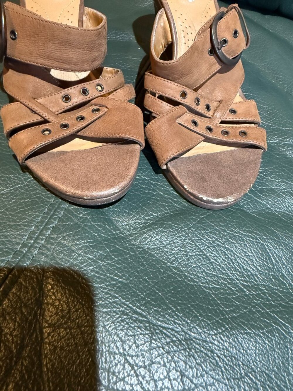 Y2K Belted Heel - Picture 2 of 4